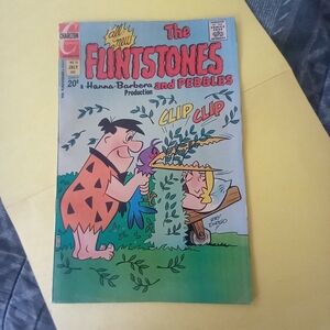 Vintage July 1972 FLINTSTONES BIG GAME HUNTERS comic Book